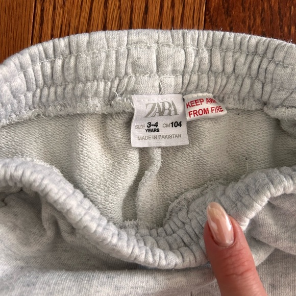 Zara jogger for boys, size 3 - Picture 2 of 2